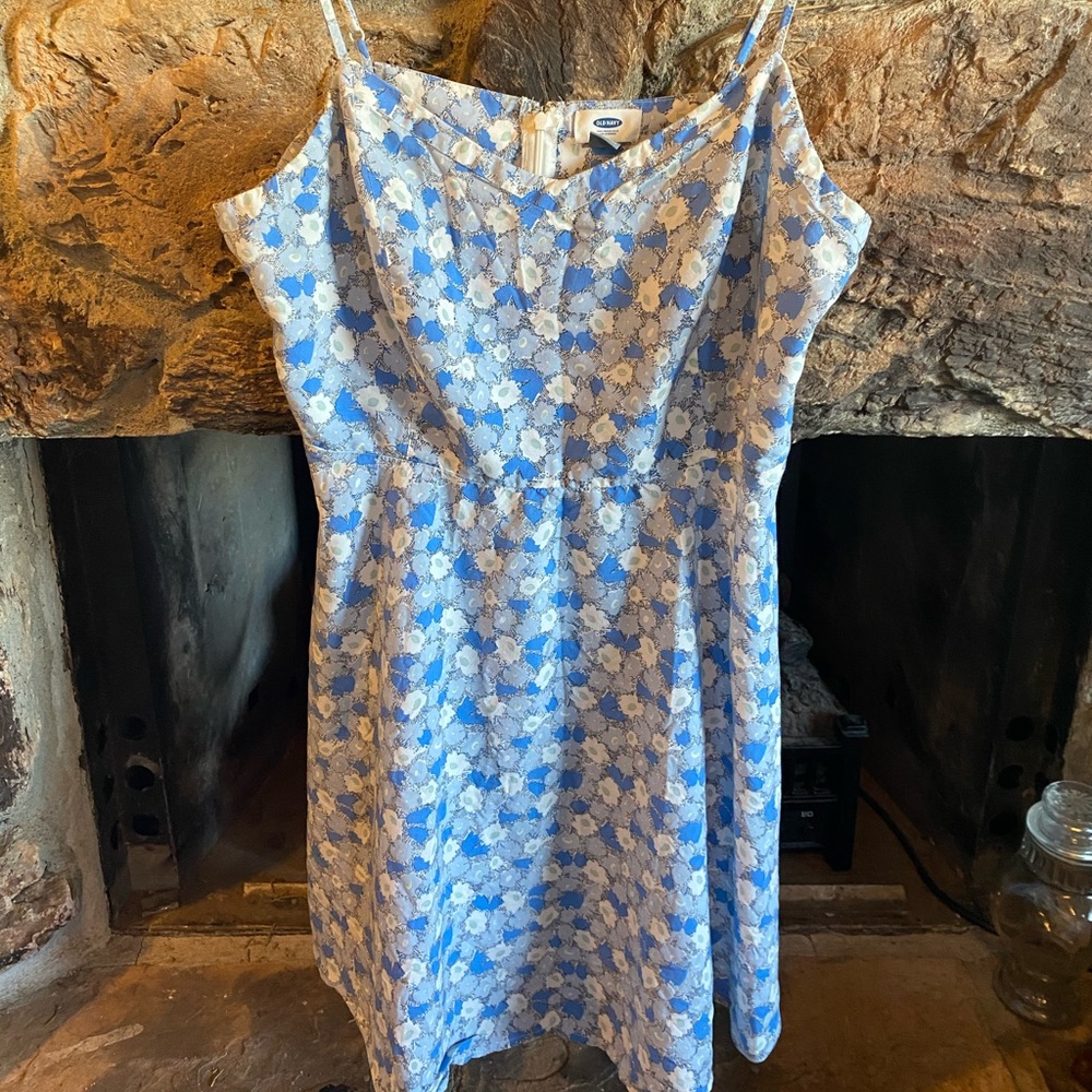 Old Navy Cami dress, XL, Blue with white flowers